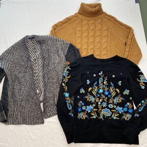 Gap & Drew Wool Embroidered Sweater Tops Womens XS Lot of 3